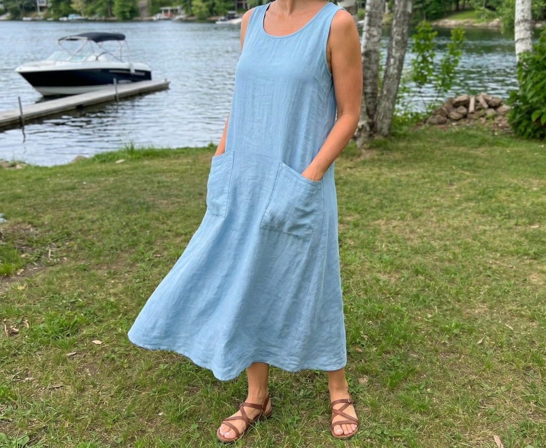 Hazel Linen Maxi Dress in light blue – Golden Hour Wardrobe